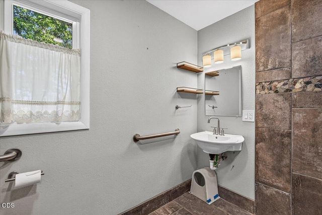 485 Orchard Street, Ashland, OR 97520