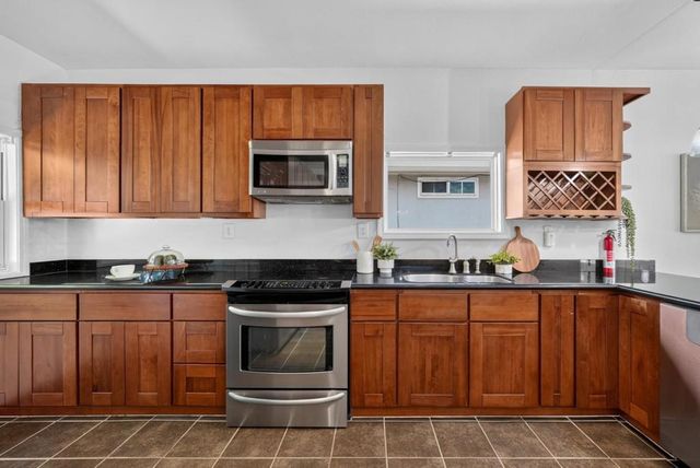 1235 Benton Street, Santa Clara, CA 95050