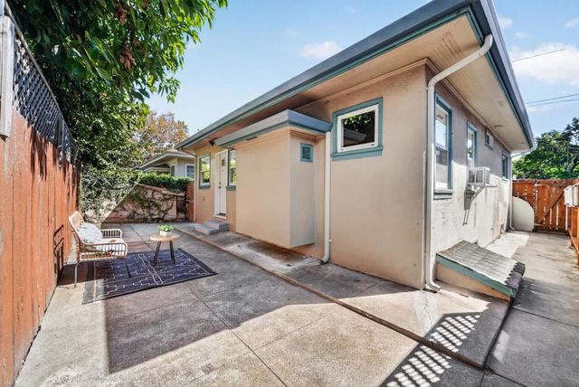1235 Benton Street, Santa Clara, CA 95050