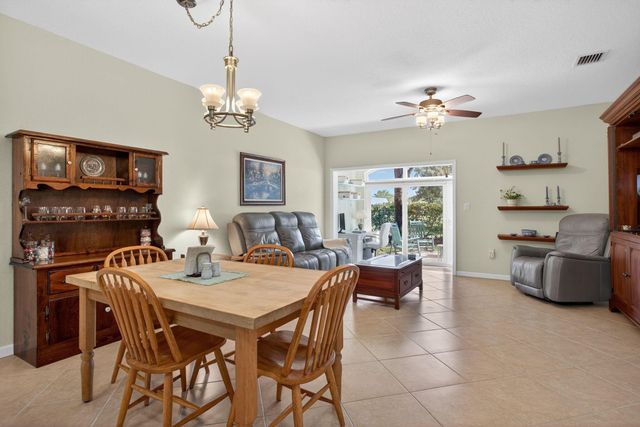 8204 Santa Monica Avenue 8204, Tamarac, FL 33321