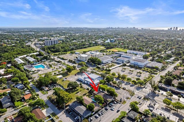 309 NE 16th Street 4, Fort Lauderdale, FL 33304