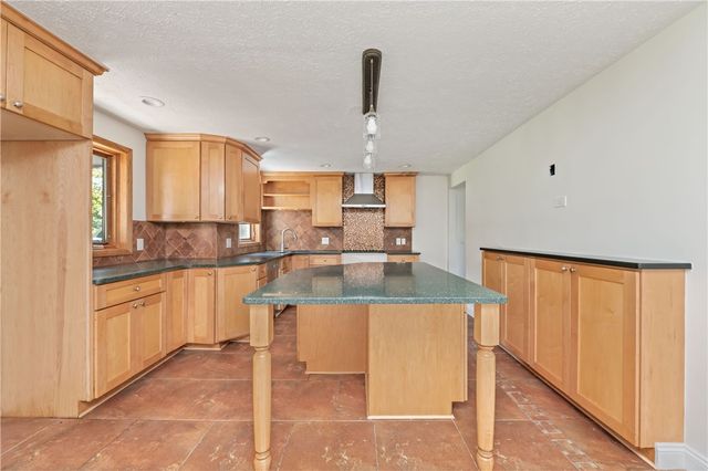 515 Manitou Road, Parma, NY 14468