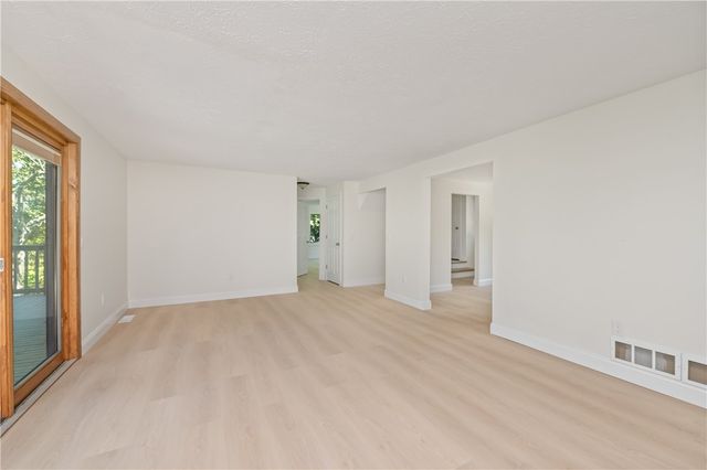 515 Manitou Road, Parma, NY 14468