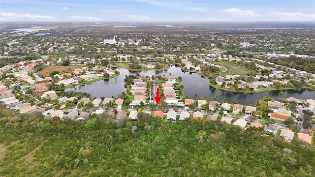 20494 SW 5th St, Pembroke Pines, FL 33029
