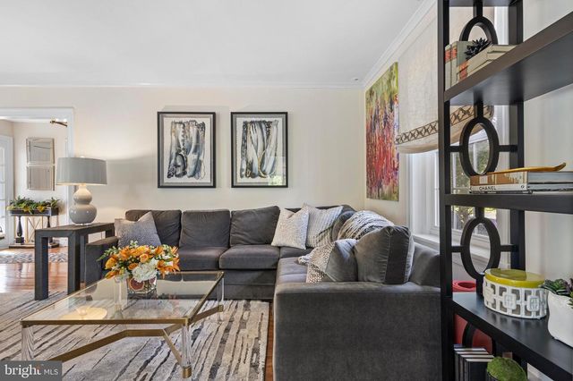 535 E WILLOW GROVE AVE, Glenside, PA 19038