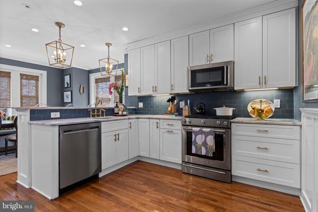 535 E WILLOW GROVE AVE, Glenside, PA 19038