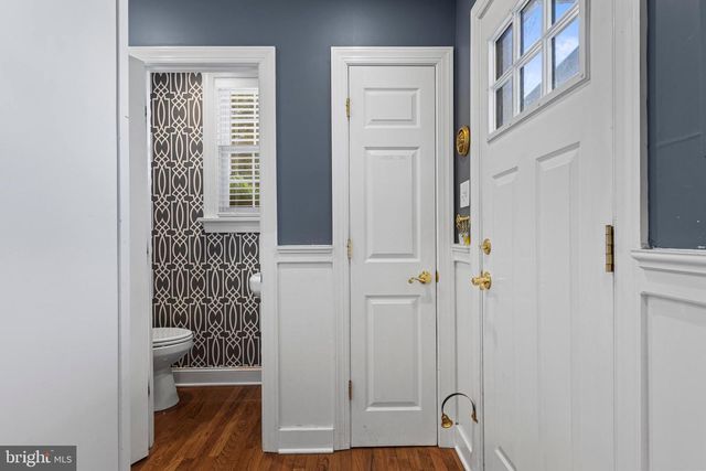 535 E WILLOW GROVE AVE, Glenside, PA 19038