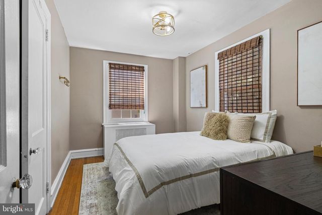 535 E WILLOW GROVE AVE, Glenside, PA 19038