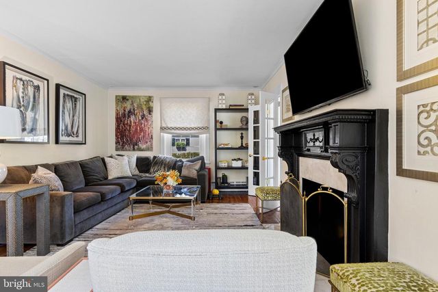 535 E WILLOW GROVE AVE, Glenside, PA 19038