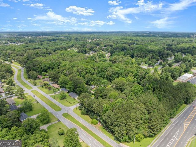 381 Plantation Boulevard, Lawrenceville, GA 30046