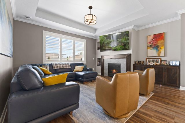 1060 109th Court NE, Blaine, MN 55434