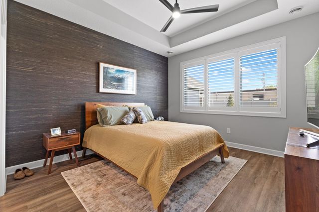 1060 109th Court NE, Blaine, MN 55434