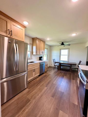 1555 US Highway 75, Lake Benton, MN 56149