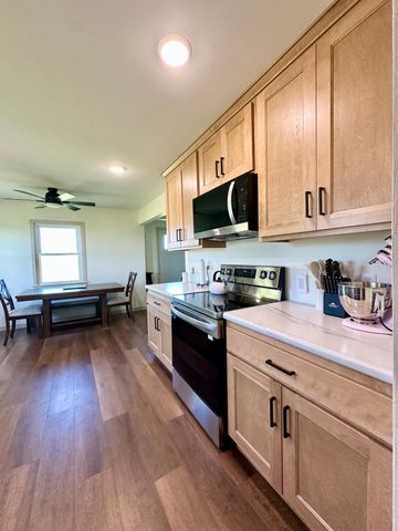 1555 US Highway 75, Lake Benton, MN 56149