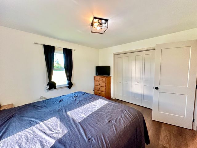 1555 US Highway 75, Lake Benton, MN 56149