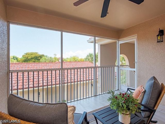 2790 Cypress Trace CIR 2226, Naples, FL 34119