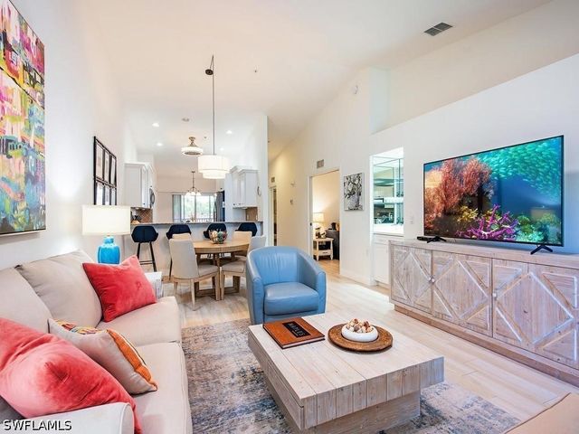 2790 Cypress Trace CIR 2226, Naples, FL 34119