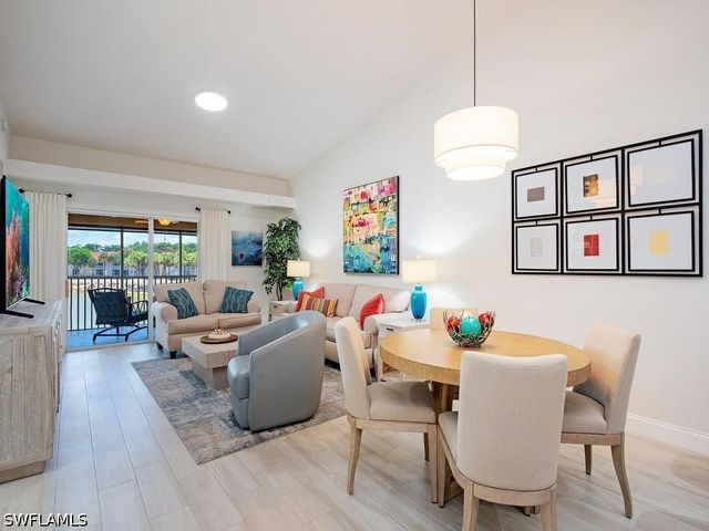 2790 Cypress Trace CIR 2226, Naples, FL 34119