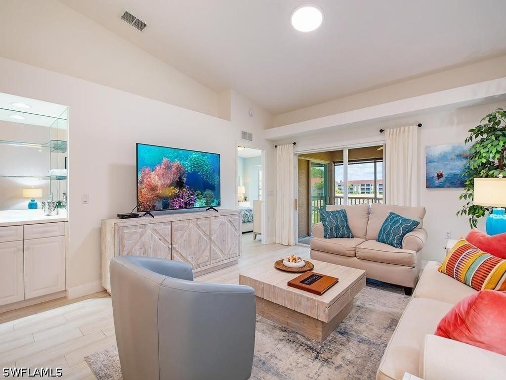 2790 Cypress Trace CIR 2226, Naples, FL 34119