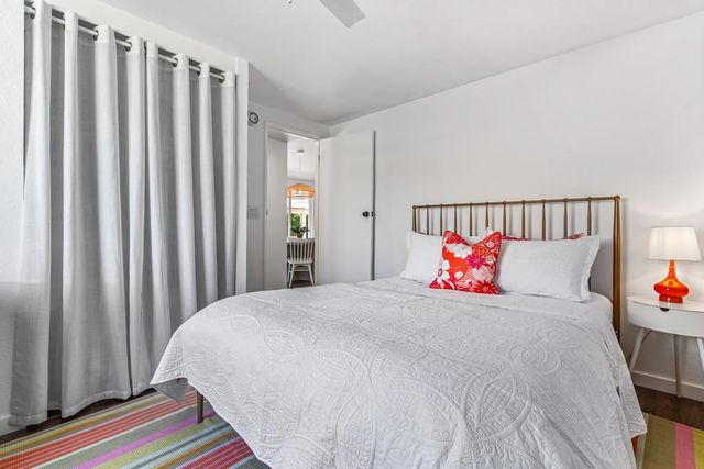 2034 Marni Court, Palm Springs, CA 92262