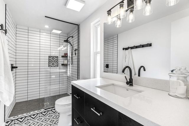 2034 Marni Court, Palm Springs, CA 92262