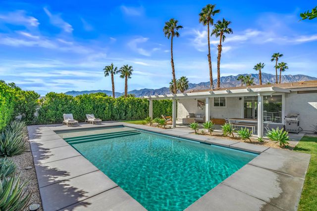 2034 Marni Court, Palm Springs, CA 92262
