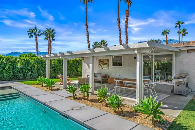 2034 Marni Court, Palm Springs, CA 92262