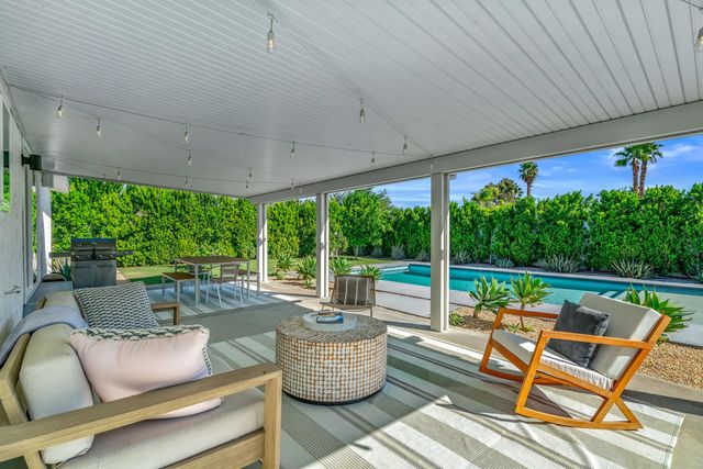 2034 Marni Court, Palm Springs, CA 92262