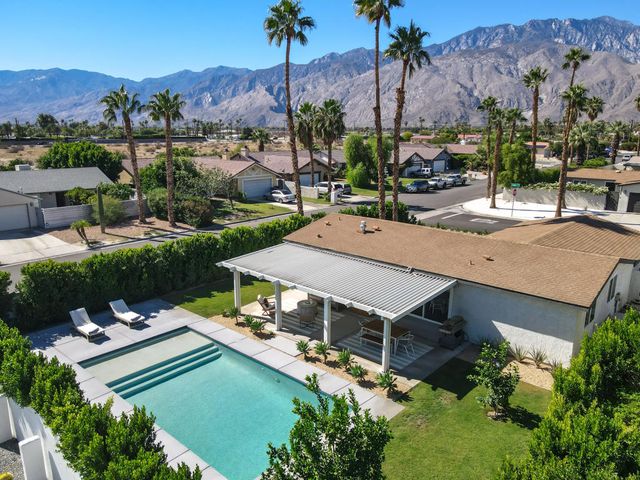 2034 Marni Court, Palm Springs, CA 92262