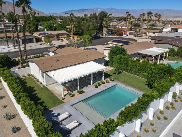 2034 Marni Court, Palm Springs, CA 92262