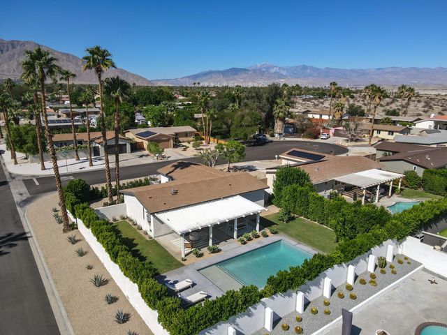 2034 Marni Court, Palm Springs, CA 92262