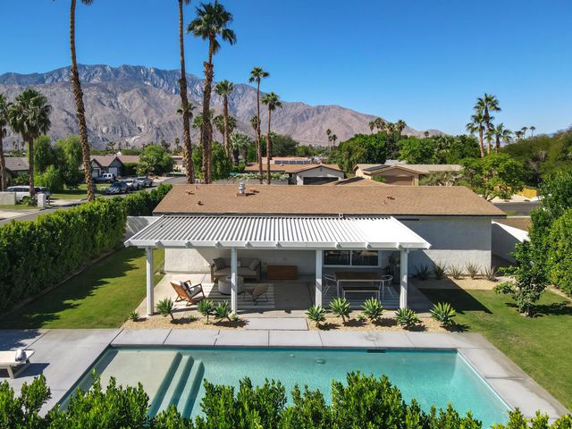 2034 Marni Court, Palm Springs, CA 92262