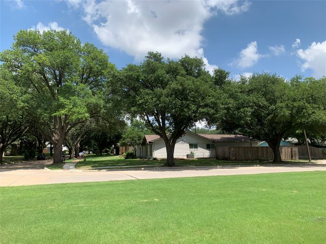 1456 Wind Cave Circle, Plano, TX 75023