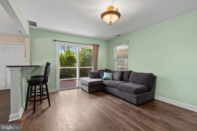 58 TENBY LN, Evesham, NJ 08053