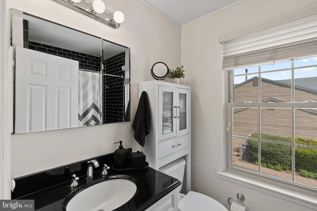 58 TENBY LN, Evesham, NJ 08053