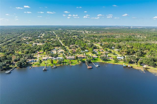 2502 LAKE FRONT DRIVE, Lake Wales, FL 33898