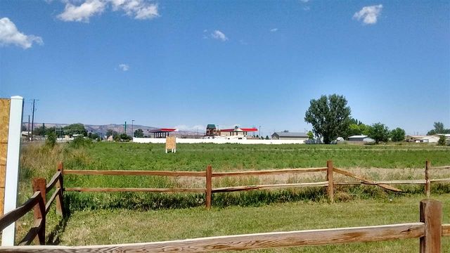 2910 D Road 1 AC, Grand Junction, CO 81504