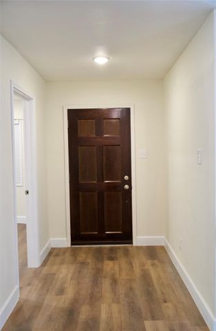 2405 Byron Avenue, Pearland, TX 77581