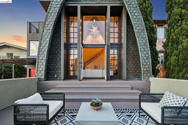 6356 6356 Broadway Ter, Oakland, CA 94618