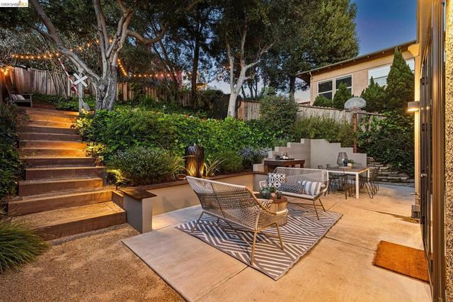 6356 6356 Broadway Ter, Oakland, CA 94618