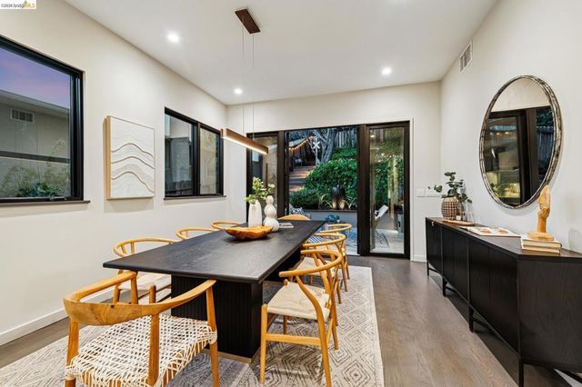 6356 6356 Broadway Ter, Oakland, CA 94618