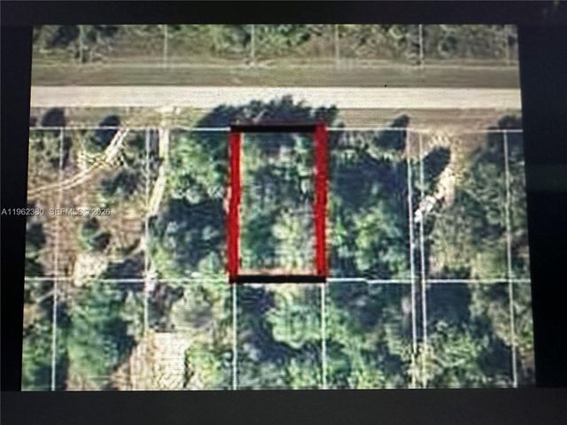 8042 Sherwood Cir, La Belle, FL 33935