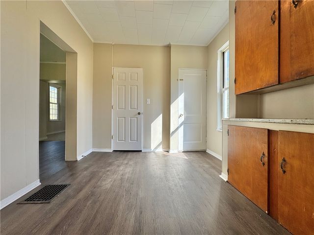 1810 Tony St, Shenango Twp, PA 16101