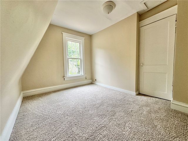 1810 Tony St, Shenango Twp, PA 16101