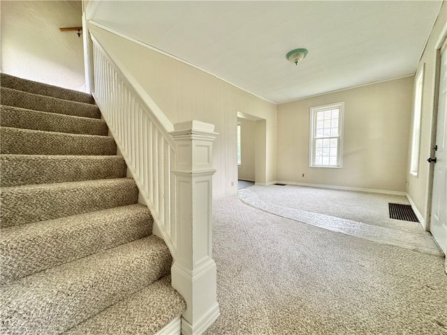 1810 Tony St, Shenango Twp, PA 16101