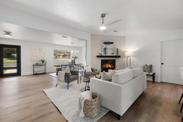 11605 Eubank DR, Austin, TX 78758