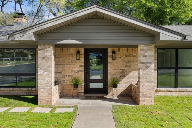 11605 Eubank DR, Austin, TX 78758