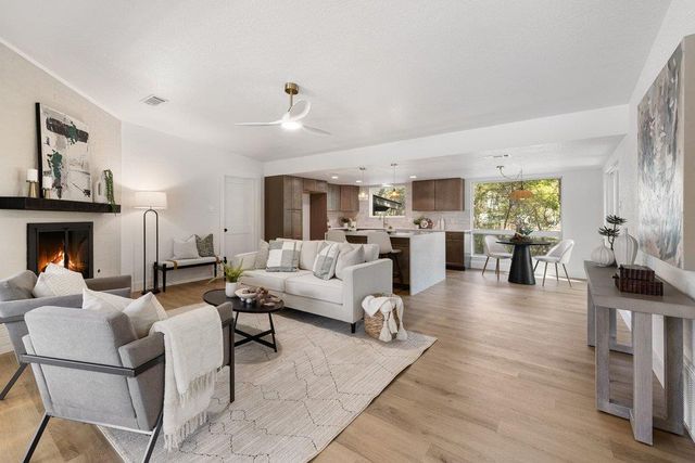 11605 Eubank DR, Austin, TX 78758