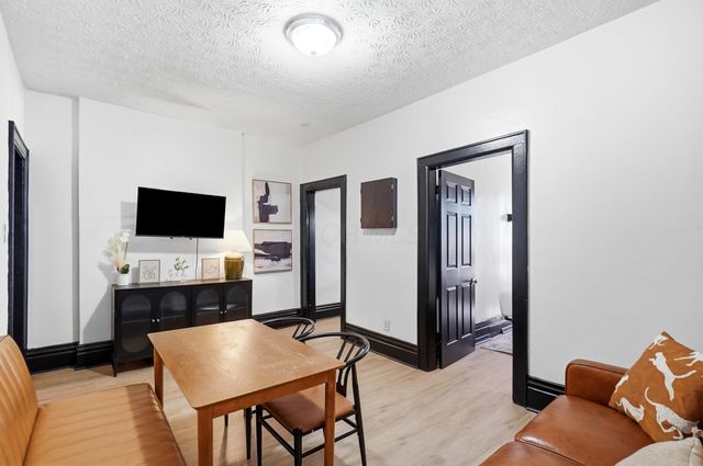 1164-1166 S High Street, Columbus, OH 43206