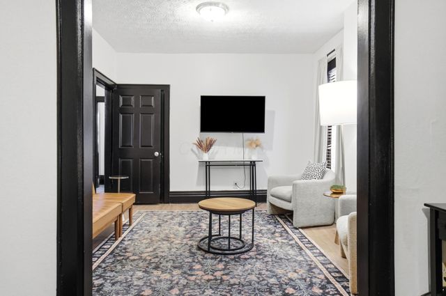 1164-1166 S High Street, Columbus, OH 43206